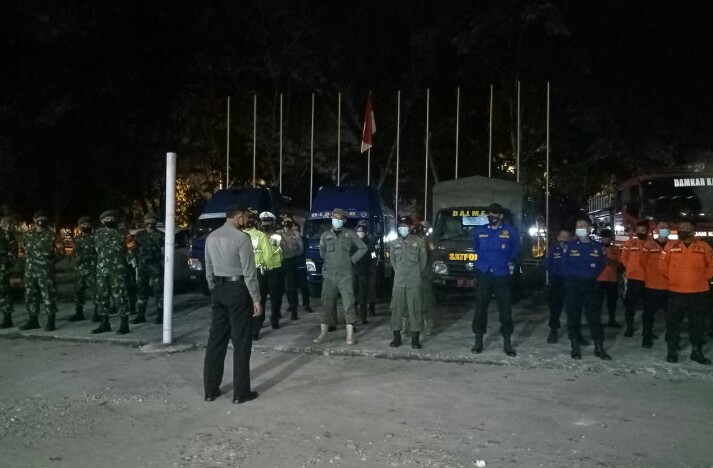Permalink ke Kabagren Pimpin Operasi Justisi Penertiban Protkes Pada Malam Hari di Kota Bangkinang