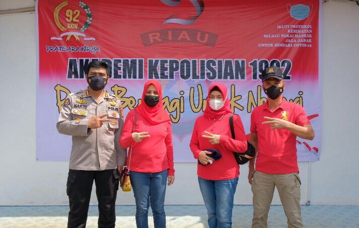 Permalink ke Alumni Akpol 1992 Riau Gelar Bansos “Berbagi Untuk Negeri”, Distribusikan 556 Paket Sembako