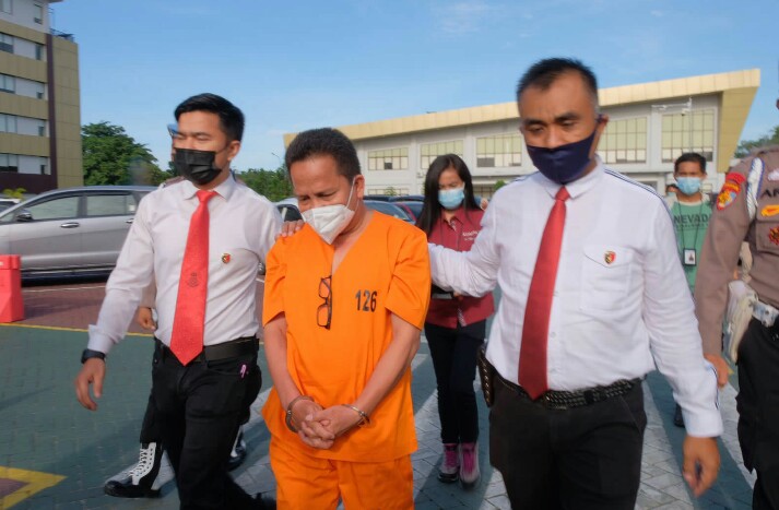 Permalink ke Polda Riau Tahan dr. HM, Diduga Terlibat Korupsi Hibah Alkes di Kabupaten Meranti
