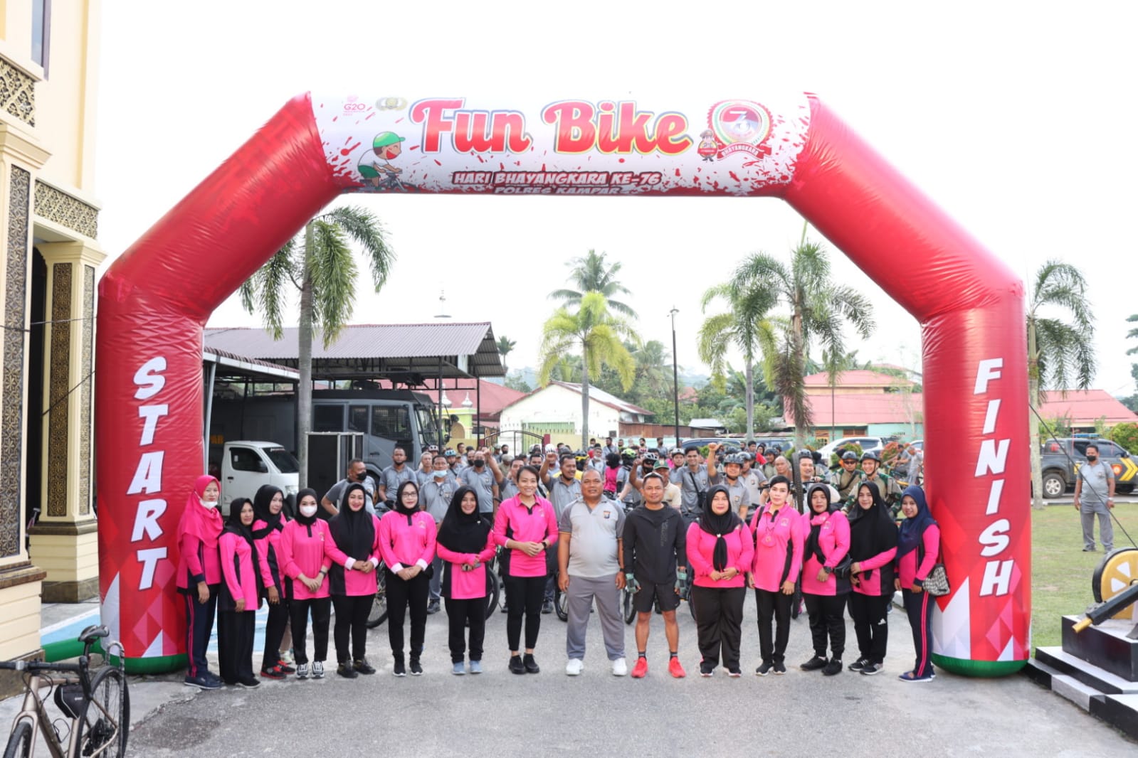 Permalink ke Meriahkan HUT Bhayangkara Ke 76, Polres Kampar Gelar Fun Bike
