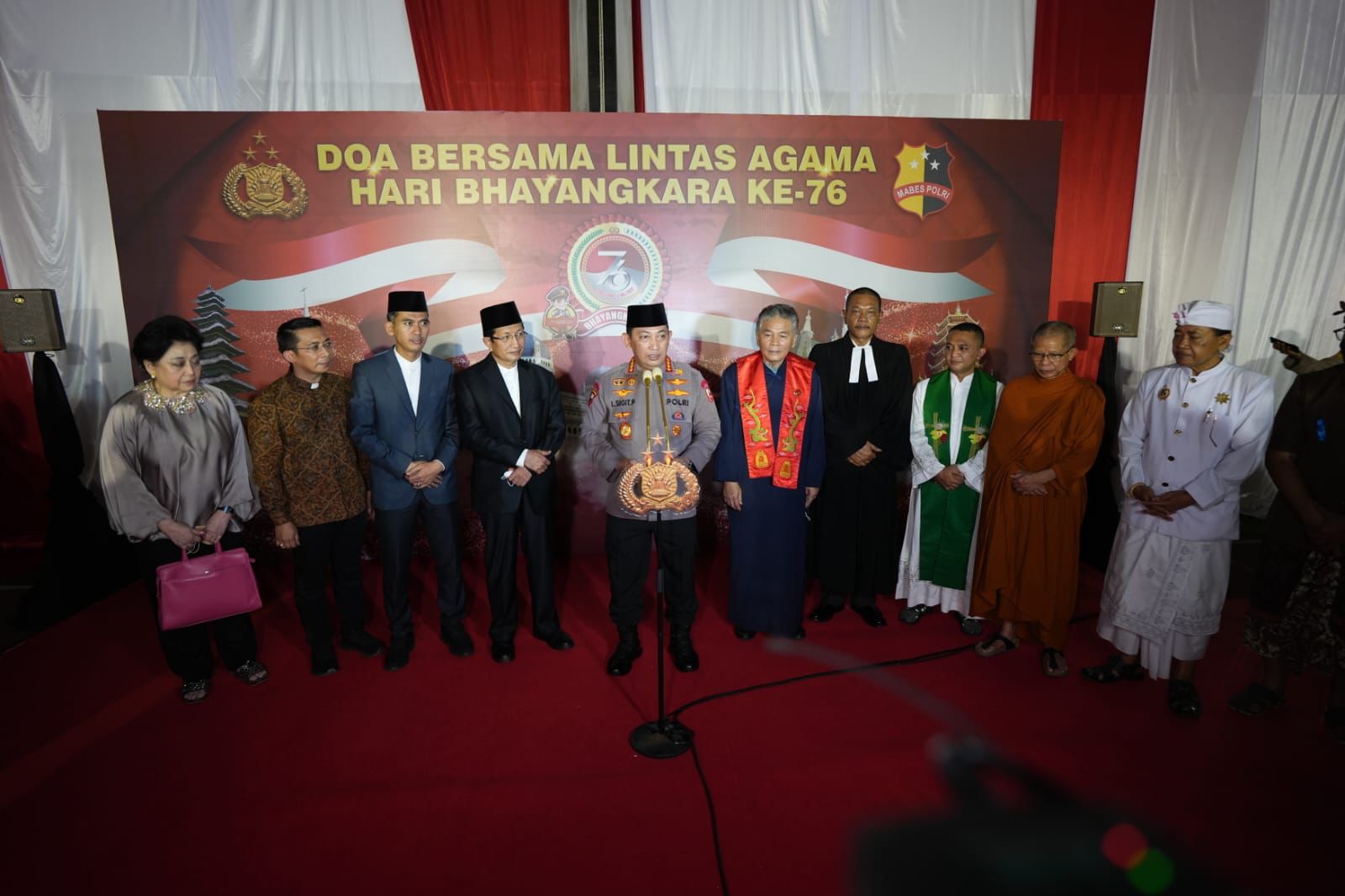 Permalink ke Doa Lintas Agama dari Polri untuk Indonesia yang Lebih Baik