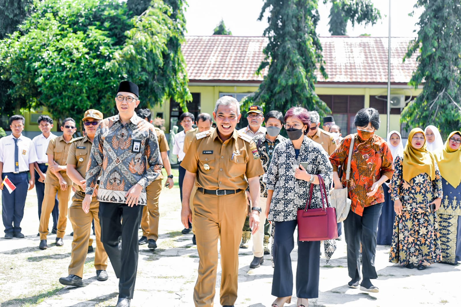 Permalink ke Dirjen GTK Kemendikbudristek RI Dan PJ Bupati Kampar Lakukan Kunjungan ke SPM Negeri 3 Tapung
