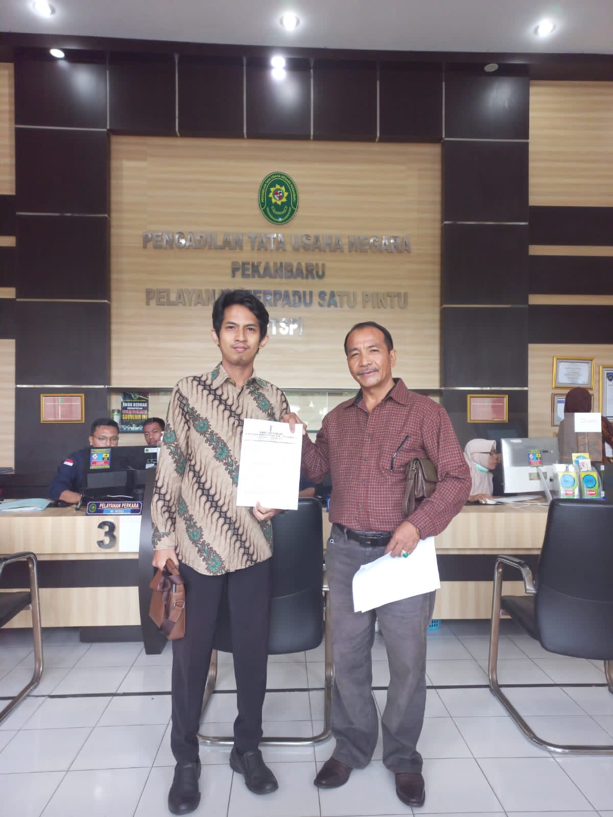 Permalink ke Seritifkat Hak Pakai Gedung DPRD Kabupaten INHIL digugat Abdul Samad ke PTUN Pekanbaru