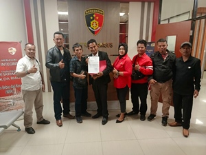 Permalink ke Didampingi Penasehat Hukum Jaka Marhaen,SH, DPP AMI Resmi Laporkan Teva Iris ke Mapolda Riau