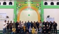 Permalink ke Satuan Brimob Polda Riau Detasemen Gegana Bantu Al Quran,Santuni Anak Yatim Dan Buka Bersama Dengan Jamaah Masjid Thariq Al Jannah