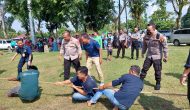 Permalink ke Lomba Tarik Tambang Sempena HUT Kampar ke 72, Tim Polres Kampar Kalahkan Tim Dinkes 1 Permalink ke Lomba Tarik Tambang Sempena HUT Kampar ke 72, Tim Polres Kampar Kalahkan Tim Dinkes 1