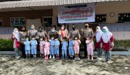 Permalink ke POLISI SAHABAT ANAK, Polsek Payung Sekaki Kunjungi TK Al Azhar Shifa Budi Permalink ke POLISI SAHABAT ANAK, Polsek Payung Sekaki Kunjungi TK Al Azhar Shifa Budi