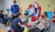 Permalink ke Kerjasama Dengan PSMTI ( Paguyuban Sosial Marga Tionghoa Indonesia) dan Mall Pekanbaru, Kapolresta Pekanbaru Tinjau Vaksinasi Dan Donor Darah