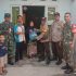 Polsek Tambang Bersama Koramil 07/Kampar Berikan Bantuan Sembako Kepada Warga Kurang Mampu