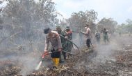 Permalink ke TNI – Polri Masih Terus Bersinergi Berjibaku Melakukan Upaya Pendinginan Kebakaran Hutan dan Lahan