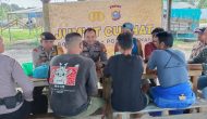 Permalink ke Jumat Curhat, Polsek Minas Sambangi Warga Yang Berkumpul Disalah Satu Warung di Minas Jaya
