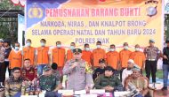 Permalink ke Menutup Akhir Tahun , Kapolres Siak AKBP Asep Sujarwadi Paparkan Pencapaian Polres di Tahun 2023 dan Musnahkan Barang Bukti Hasil Cipta Kondisi Operasi lilin Lancang Kuning.