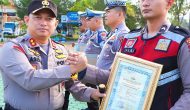 Permalink ke Berikan Penghargaan Kepada Personil Berprestasi,AKBP Asep Sujarwadi “Tingkatkan Kinerja, Ciptakan Kamtibmas Yang Kondusif, Jaga Netralitas”