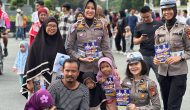 Permalink ke “Cooling System” Polwan Ditlantas Polda Riau Libatkan Para Pengunjung Car Free Day