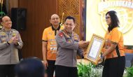 Permalink ke Penghargaan Kapolri untuk Jakarta Bhayangkara Presisi dan Popsivo Polwan atas prestasi di Proliga 2024