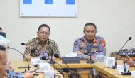 Permalink ke Kunjungan ke RRI Pekanbaru, Cooling System Pemilu Damai, Kabidhumas Perkuat Sinergitas kemitraan, Tangkal Pemberitaan Negatif Permalink ke Kunjungan ke RRI Pekanbaru, Cooling System Pemilu Damai, Kabidhumas Perkuat Sinergitas kemitraan, Tangkal Pemberitaan Negatif