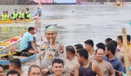 Permalink ke Kapolres Kuansing Berpartisipasi dalam Pacu Jalur Eksibisi 2024 Semarakkan Budaya dan Ekonomi Lokal