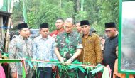 Permalink ke “Danrem 031/WB Resmikan Jembatan “Perintis Kartika”: Menghubungkan Dua Desa dan Membuka Akses”
