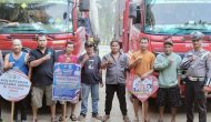 Permalink ke Ciptakan Rasa Aman Kepada Pengemudi Trealer Personil Sat Lantas Polres Pelalawan Sampaikan Pesan Kamtibmas.