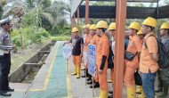 Permalink ke Aksi Blusukan Personil Sat Lantas Polres Pelalawan Ajak Karyawan Perusahaan Ciptakan Pilkada Damai.