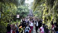 Permalink ke Luar Biasa..!! Ribuan Warga Sialang Rampai Antusias Ramaikan Jalan Santai Bersama Muflihun