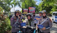 Permalink ke Tim Cooling System Ditlantas Polda Riau Edukasi Pengendara Yang MelintasDi Bundaran Tugu Keris