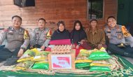 Permalink ke Personil Polsek Dumai Kota Melaksanakan Kegiatan Bhakti Sosial (Bansos)