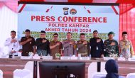 Permalink ke Polres Kampar Ungkap Ribuan Kasus Sepanjang 2024, Narkoba Jadi Sorotan, Komitmen Tingkatkan Pelayanan di Tahun 2025!