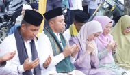 Permalink ke Laksanakan Ziarah Kubur ke Kampar, Gubernur Riau dan Bupati Kampar Makan Bajambau Basamo di Nosa Banjau Kampuong Godang.