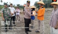 Permalink ke Polres Kuansing Dukung Program Ketahanan Pangan Lewat Penanaman Jagung Pipil di Dua Kecamatan Permalink ke Polres Kuansing Dukung Program Ketahanan Pangan Lewat Penanaman Jagung Pipil di Dua Kecamatan