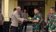 Permalink ke Polsek Logas Tanah Darat Terima Kunjungan Koramil 07 Kuantan Hilir, Pererat Sinergitas TNI-Polri di Hari Bhayangkara ke-79 Permalink ke Polsek Logas Tanah Darat Terima Kunjungan Koramil 07 Kuantan Hilir, Pererat Sinergitas TNI-Polri di Hari Bhayangkara ke-79
