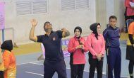 Permalink ke Kapolres dan Ketua Bhayangkari Kampar Kompak Buka Turnamen Bola Voli, Junjung Tinggi Sportivitas dan Eratkan Kekeluargaan