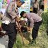 Polres Dumai Laksanakan AGIP dan Penanaman Pohon, Anak TK Prayuda Karta Diajak Jaga Lingkungan