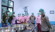 Permalink ke Kapolres Rohil Bersama Bhayangkari Cek Langsung Dapur SPPG, Pastikan Standar Gizi dan Kebersihan Terpenuhi