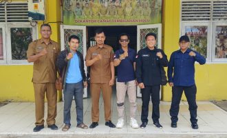 Permalink ke Silahturahmi organisasi FKWI INHIL ke Kantor Camat Tembilahan Hulu beserta Tim FKWl INHIL 