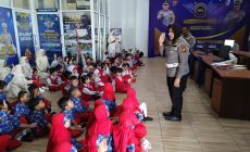 Permalink ke Ditlantas Polda Riau Tanamkan Budaya Tertib Berlalu Lintas dan Peduli Lingkungan Lewat Program POLSANAK dan Green Policing Permalink ke Ditlantas Polda Riau Tanamkan Budaya Tertib Berlalu Lintas dan Peduli Lingkungan Lewat Program POLSANAK dan Green Policing