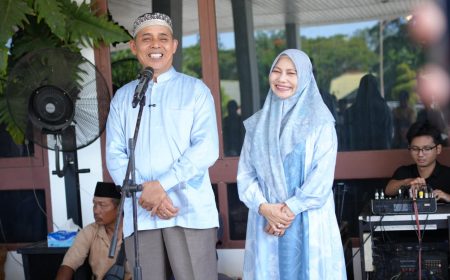 Permalink ke Hari Raya Kedua Iduladha, Bupati Herman Sambut Tukang Becak dan Petugas Kebersihan di Kediamannya