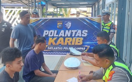 Permalink ke Bayar Pajak Kendaraan Kini Lebih Mudah, Satlantas Polres Kampar Ajak Masyarakat Manfaatkan Program Pemutihan