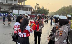Permalink ke Polantas Karib Hadir, Edukasi Keselamatan Berlalu Lintas Warnai Car Free Day Pekanbaru Permalink ke Polantas Karib Hadir, Edukasi Keselamatan Berlalu Lintas Warnai Car Free Day Pekanbaru