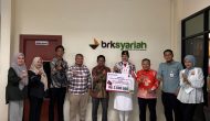 Permalink ke Apresiasi Prestasi Paskibraka Nasional Asal Inhil, BRK Syariah Salurkan Bantuan Biaya Pendidikan Permalink ke Apresiasi Prestasi Paskibraka Nasional Asal Inhil, BRK Syariah Salurkan Bantuan Biaya Pendidikan