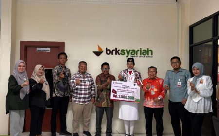 Permalink ke Apresiasi Prestasi Paskibraka Nasional Asal Inhil, BRK Syariah Salurkan Bantuan Biaya Pendidikan 