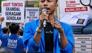 Permalink ke Koordinator Daerah BEM se-Riau Kota Pekanbaru Desak Pengadaan Seragam Sekolah Diusut Tuntas, Minta Kepsek Terbukti Bersalah Dinonaktifkan Permalink ke Koordinator Daerah BEM se-Riau Kota Pekanbaru Desak Pengadaan Seragam Sekolah Diusut Tuntas, Minta Kepsek Terbukti Bersalah Dinonaktifkan