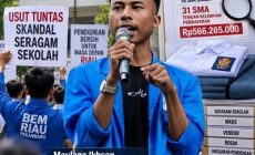 Permalink ke Koordinator Daerah BEM se-Riau Kota Pekanbaru Desak Pengadaan Seragam Sekolah Diusut Tuntas, Minta Kepsek Terbukti Bersalah Dinonaktifkan