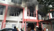 Permalink ke Gedung Net WordTelkom Pekanbaru Terbakar