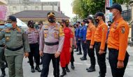 Permalink ke Kapolresta Pimpin Apel Gelar Peralatan dan Patroli Terpadu Karlahut Kota Pekanbaru Permalink ke Kapolresta Pimpin Apel Gelar Peralatan dan Patroli Terpadu Karlahut Kota Pekanbaru
