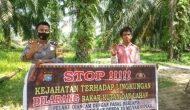 Permalink ke Walaupun Tak Ada Titik Api, Bhabin Jajaran Polres Kampar Tetap Eksis Beri Himbauan Cegah Karhutla