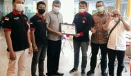 Permalink ke Jalin Silaturahmi, DPP PUMA NUSANTARA Berikan Piagam Kepada Ketua IDI Wilayah Riau