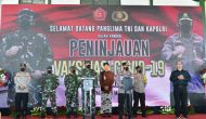 Permalink ke Panglima TNI dan Kapolri Tinjau Vaksinasi Ribuan Anggota untuk Kesiapan Pengamanan Lebaran Permalink ke Panglima TNI dan Kapolri Tinjau Vaksinasi Ribuan Anggota untuk Kesiapan Pengamanan Lebaran