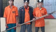 Permalink ke Nyuri 70 Tandan Buah Sawit, 3 Pemuda ini Diamankan Warga Lalu Diserahkan ke Polsek Tapung Permalink ke Nyuri 70 Tandan Buah Sawit, 3 Pemuda ini Diamankan Warga Lalu Diserahkan ke Polsek Tapung