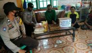 Permalink ke Polsek Benai Beri Bantuan Korban Kebakaran